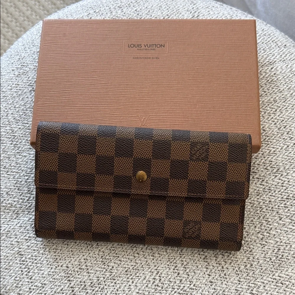 Louis Vuitton Brown Damier Ebene tri fold Wallet